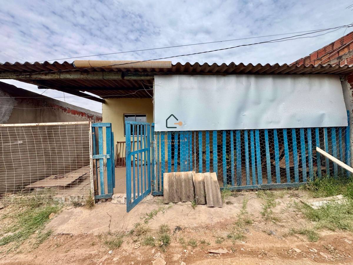 Casa 2 Quartos à Venda em Sobradinho dos Melos - Sandra Oliveira
