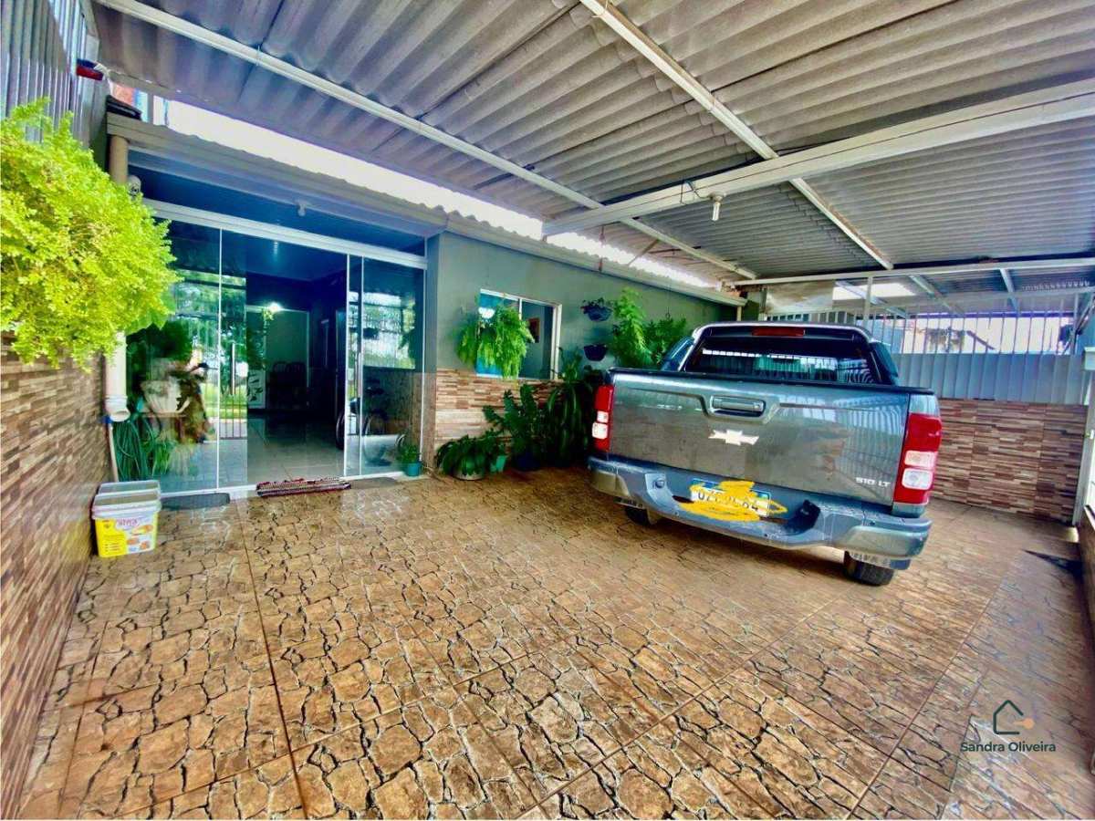 Casa de 3 quartos de frente para a rodovia – Quadra 20, Paranoá - Sandra Oliveira