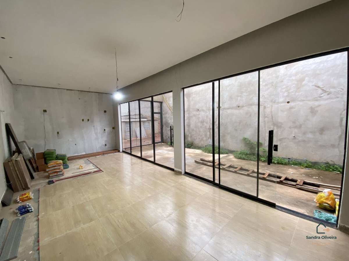 Casa com laje em condomínio na Capoeira do Bálsamo – aceita permuta - Sandra Oliveira