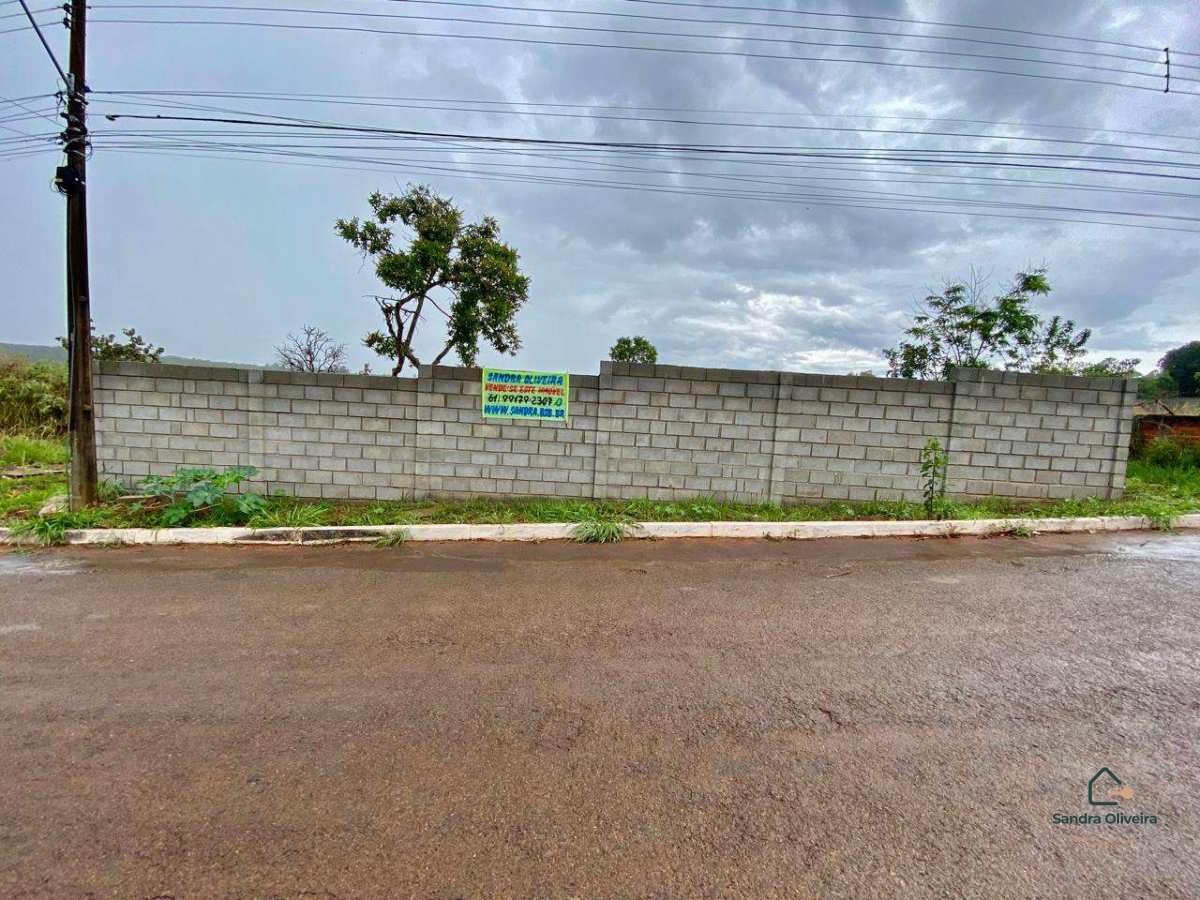 Lote na Etapa 4 do Condomínio Entre Lagos com 3 muros - Sandra Oliveira